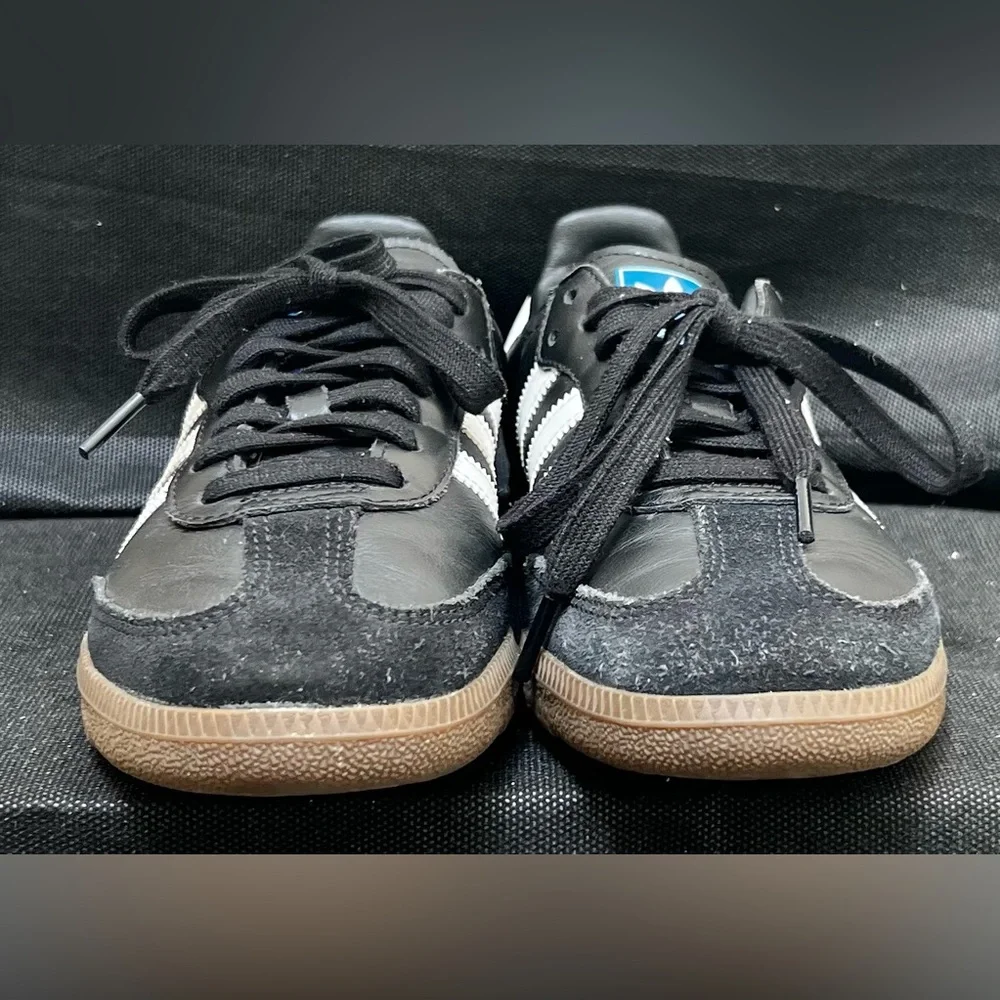 Adidas Samba black and white gum size 7